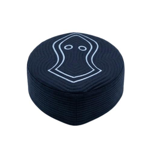 Layl al-Hādi – Na'lain Embroidered Kufi | Kanz